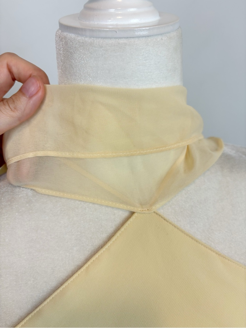 Amanda Uprichard Ashton Maxi Dress in Cornsilk Size M - Picture 3 of 14